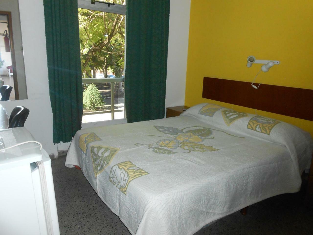 Hotel 25 De Mayo Fray Bentos Dış mekan fotoğraf